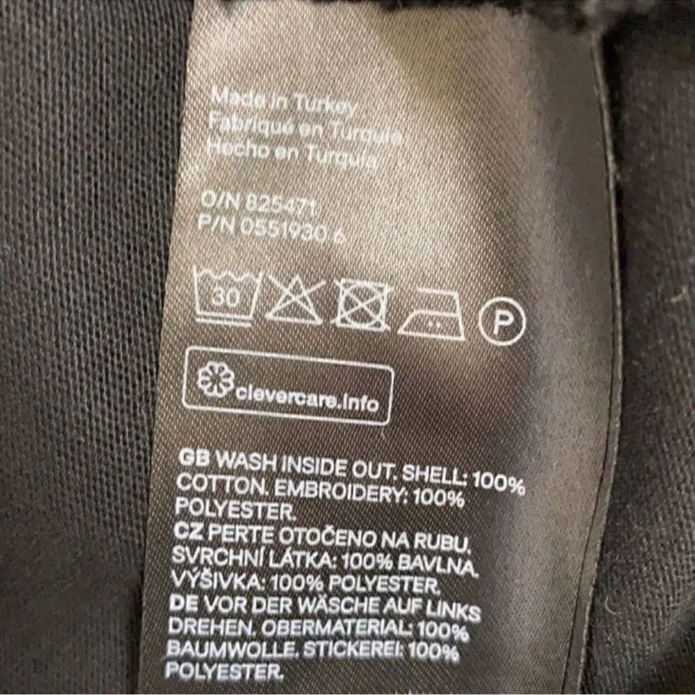 H&M Black Top(Size Small) - Picture 6 of 6